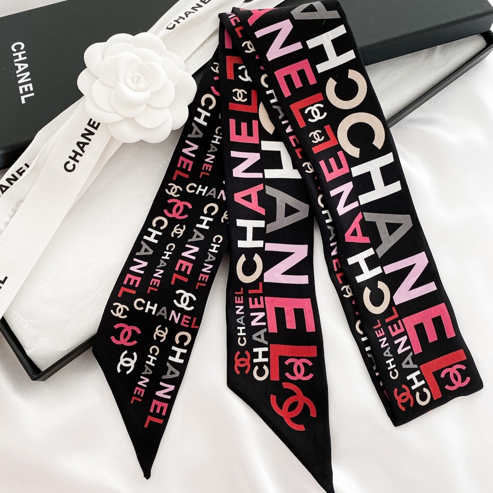 CHANEL Black and Pink Logo Scarf